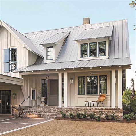 metal roofs on farm houses|farmhouse metal exterior.